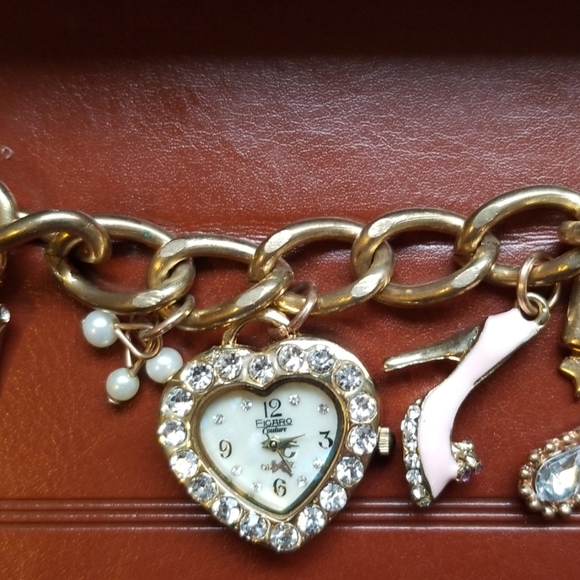 Figaro Couture watch + charm bracelet - Picture 3 of 4